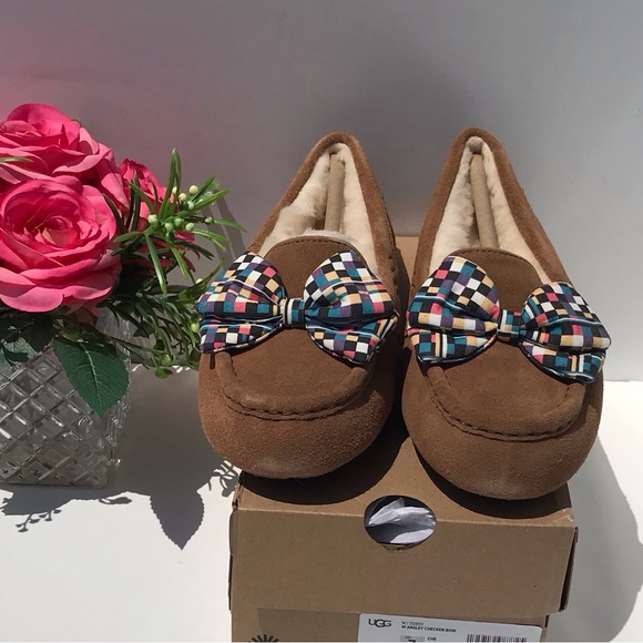 UGG Ansley Checker Bow - Picture 3 of 8